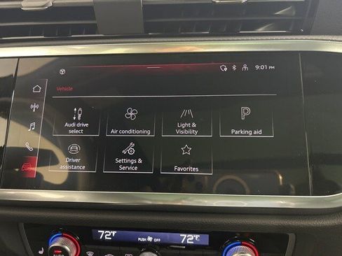 New 2025 Audi Q3 2.0T Premium image 24