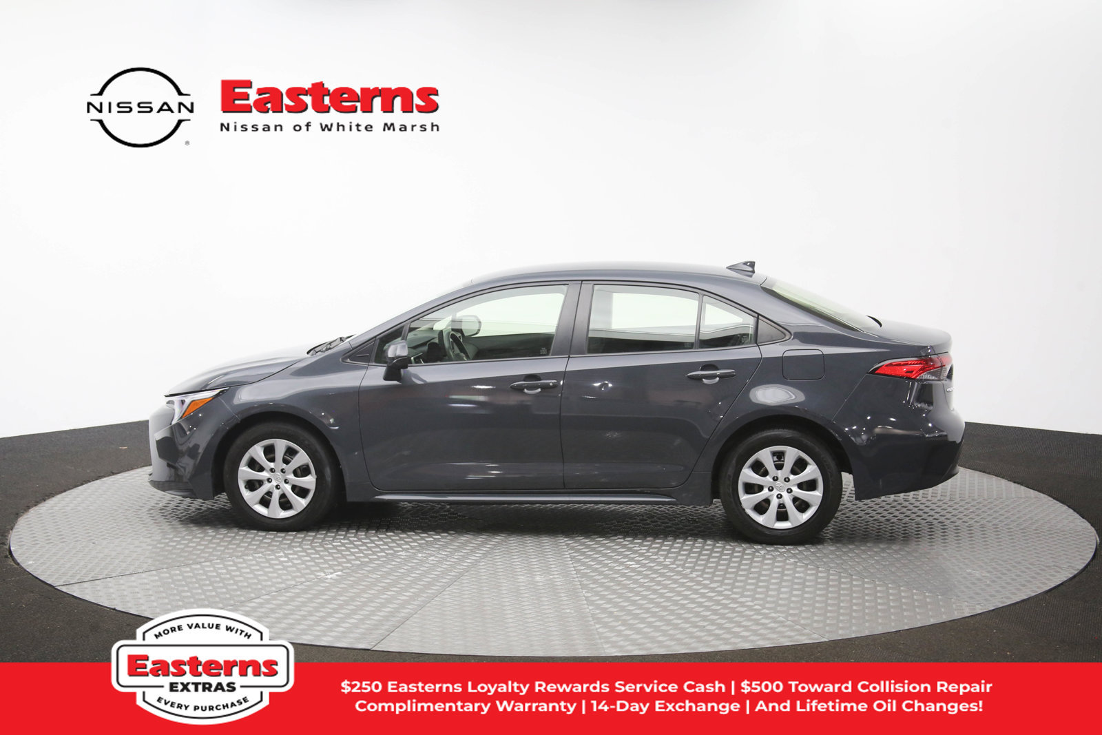 Used 2023 Toyota Corolla LE w/ Carpet Mat Package (TMS) FWD image 57