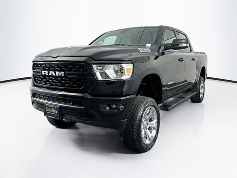 Used 2023 RAM 1500 Big Horn AWD/4WD image 3