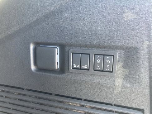 New 2025 Chevrolet Tahoe High Country image 26