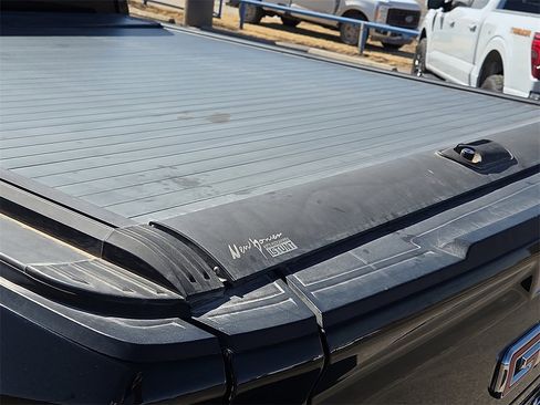 Used 2020 GMC Sierra 1500 Denali w/ Denali Ultimate Package image 16