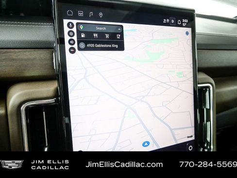 Used 2025 GMC Yukon Denali Ultimate image 15