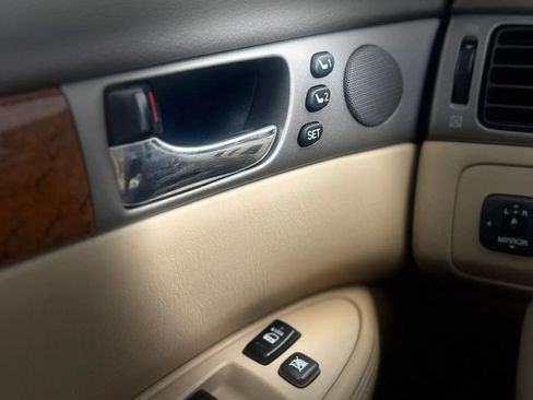 Used 2005 Lexus ES 330 FWD image 36