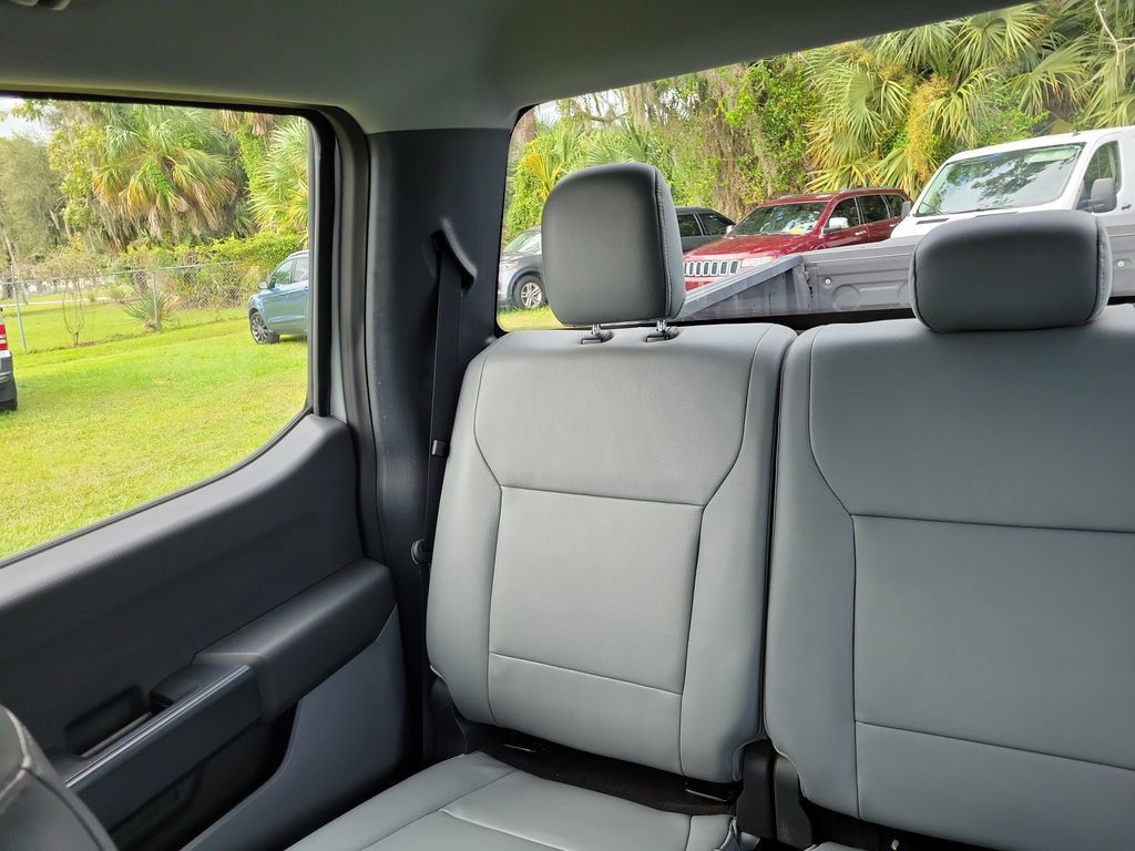 Used 2022 Ford F150 XL w/ Equipment Group 101A High AWD/4WD image 14