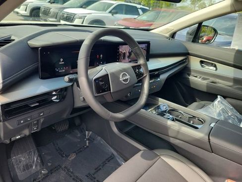 New 2026 Nissan Murano Platinum w/ Cargo Package AWD/4WD image 7