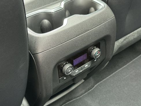 New 2026 Chevrolet Traverse RS image 14