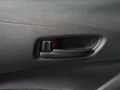 Certified 2024 Toyota Corolla LE image 29