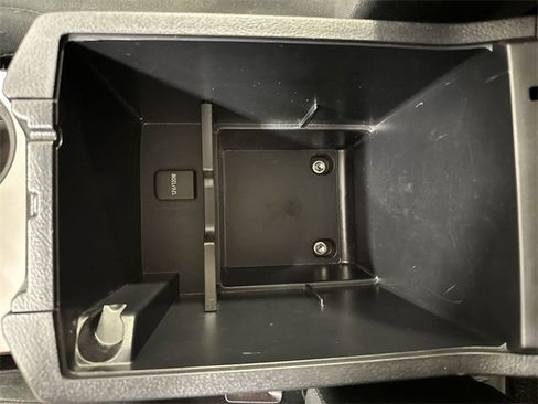 Used 2022 Toyota 4Runner SR5 image 37