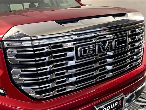 Used 2024 GMC Sierra 1500 Denali w/ Denali Reserve Package image 29