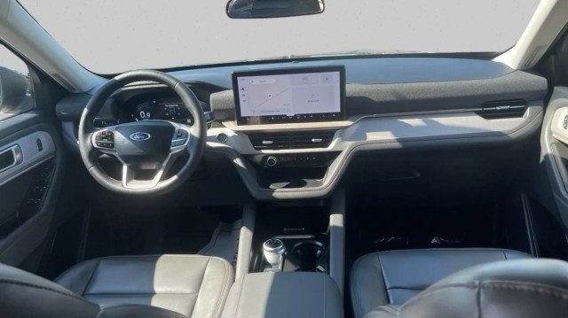 Used 2025 Ford Explorer Active w/ Active Comfort Package RWD image 15