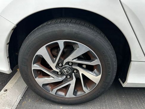 Used 2016 Honda Civic EX image 13