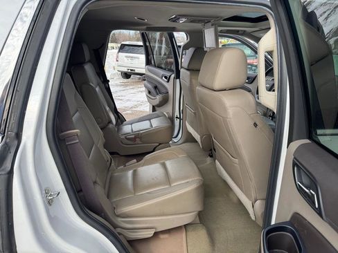 Used 2017 Chevrolet Tahoe LT w/ LT Signature Package image 26