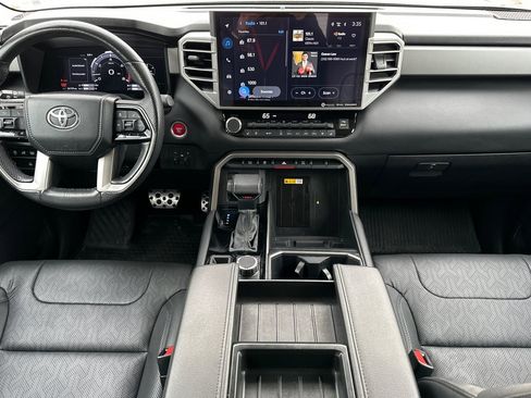 Used 2024 Toyota Tundra Limited image 12