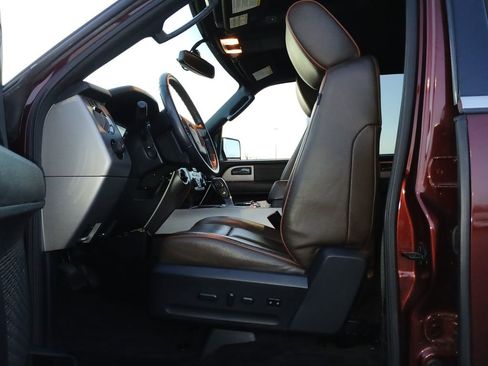 Used 2017 Ford Expedition King Ranch image 20