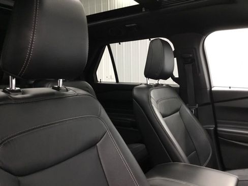 Used 2020 Ford Explorer Limited w/ Class III Trailer Tow Package image 26