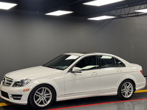 Used 2013 Mercedes-Benz C 250 Sedan image 1