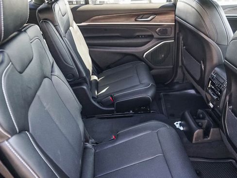 New 2026 Jeep Grand Cherokee L Limited image 18