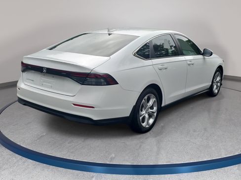 Used 2023 Honda Accord LX image 5