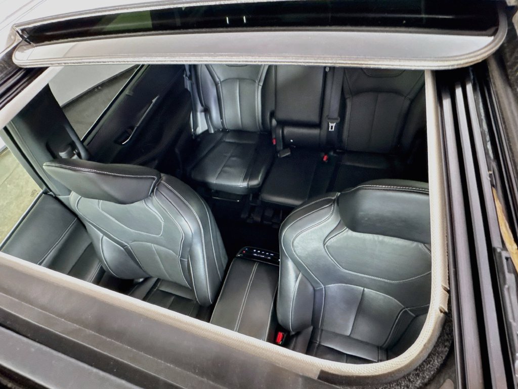 Certified 2023 INFINITI QX60 Luxe w/ Cargo Package AWD/4WD image 29