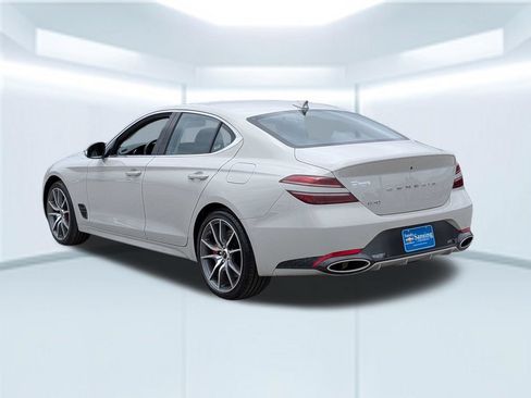 Used 2025 Genesis G70 2.5T RWD image 4
