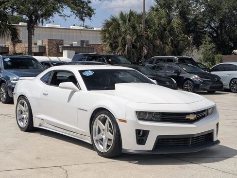 Used 2010 Chevrolet Camaro SS w/ RS Package RWD image 4