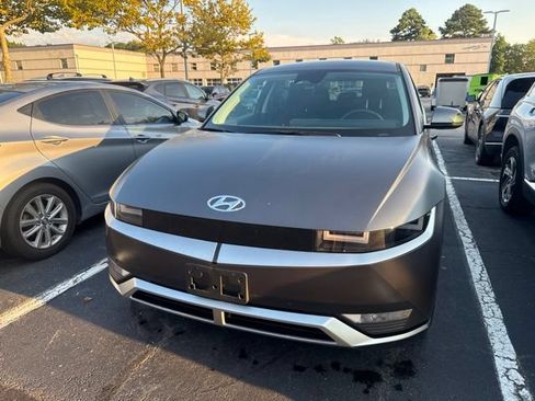 Used 2024 Hyundai Ioniq 5 SEL AWD/4WD image 4