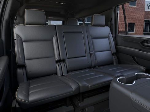 New 2026 GMC Yukon XL Elevation image 17