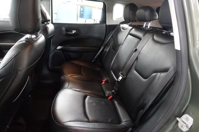 Used 2020 Jeep Compass Limited AWD/4WD image 20