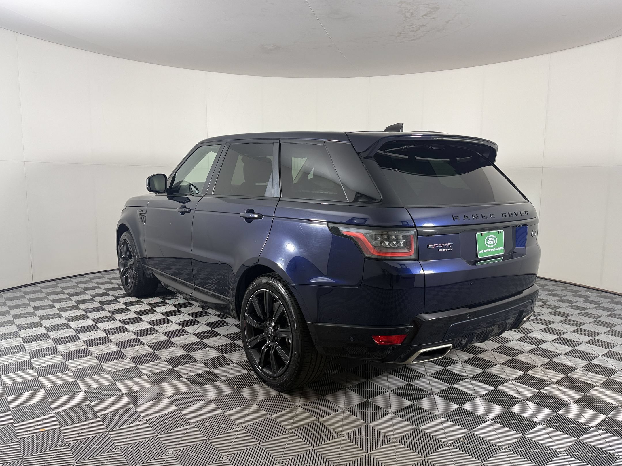 Used 2020 Land Rover Range Rover Sport HSE AWD/4WD image 3