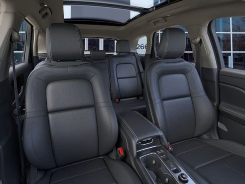 New 2026 Lincoln Corsair Grand Touring image 10