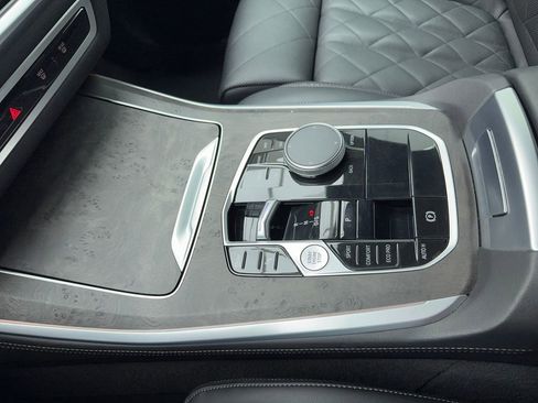 Used 2024 BMW X5 sDrive40i image 34