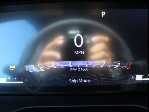 New 2025 Jeep Grand Cherokee Limited w/ Luxury Tech Group II image 16