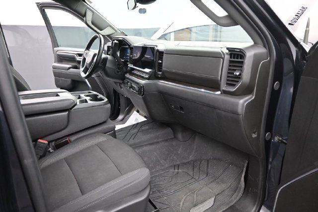 Used 2024 Chevrolet Silverado 1500 RST w/ Max Trailering Package AWD/4WD image 24