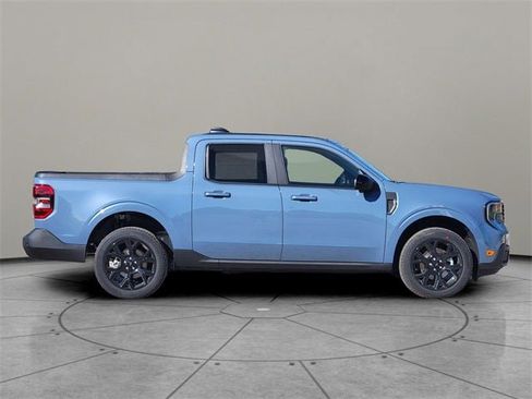 New 2025 Ford Maverick Lariat w/ Black Appearance Package image 13