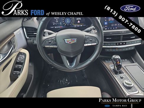 Used 2023 Cadillac CT5 V w/ Premium Package RWD image 11
