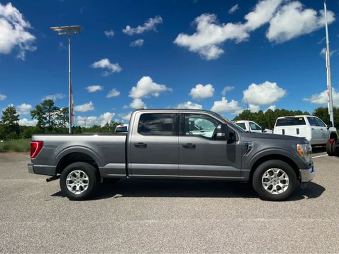 Used 2022 Ford F150 XLT w/ Equipment Group 301A Mid RWD image 3
