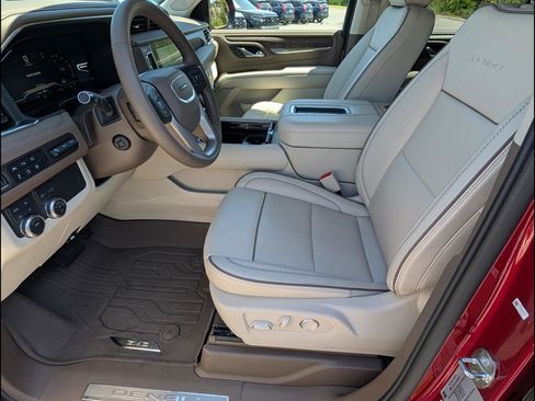 Used 2024 GMC Yukon XL Denali w/ LPO, Floor Liner Package image 14