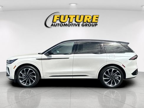 New 2026 Lincoln Nautilus Black Label AWD/4WD image 6