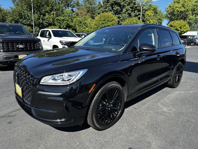 Certified 2023 Lincoln Corsair Reserve w/ Equipment Group 202A AWD/4WD image 9