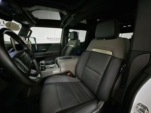 Used 2024 GMC Hummer EV 3X AWD/4WD image 23