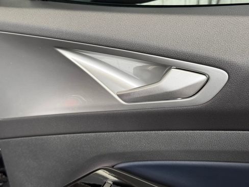New 2026 Volkswagen ID.4 Pro S Plus AWD/4WD image 29