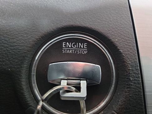 Used 2015 Volkswagen CC Sport image 24