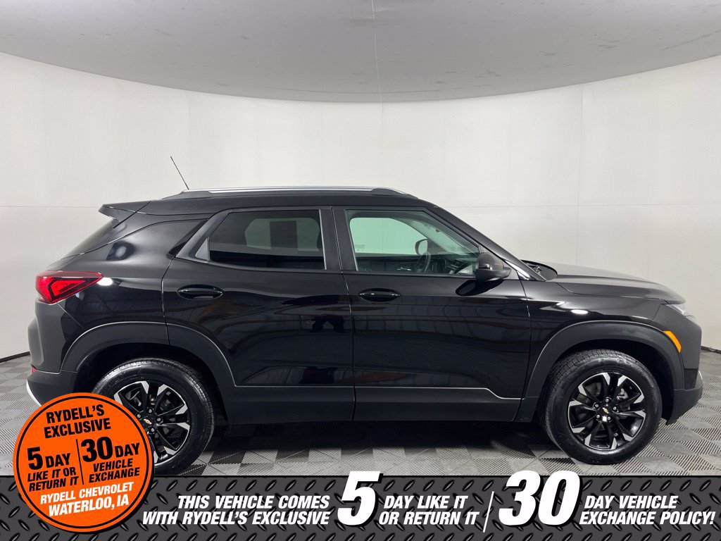 Certified 2022 Chevrolet TrailBlazer LT w/ Convenience Package AWD/4WD image 2