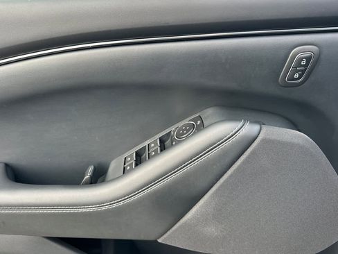 Certified 2022 Ford Mustang Mach-E Select image 13