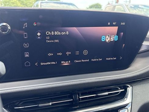 Certified 2024 Buick Envista Sport Touring w/ Convenience I Package FWD image 13