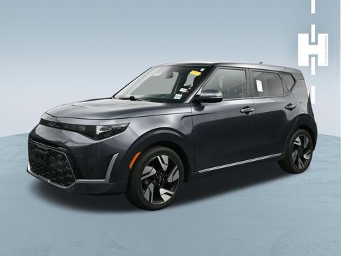 Used 2023 Kia Soul GT-Line FWD image 3