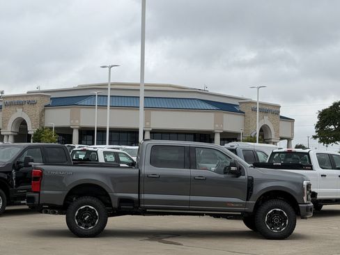 New 2026 Ford F250 Lariat w/ Tremor Off-Road Package AWD/4WD image 3