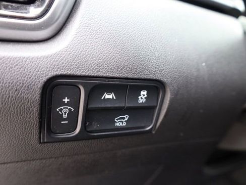 Certified 2022 Kia Sorento SX image 21