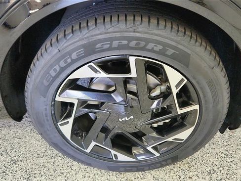 Used 2023 Kia Sportage SX FWD image 13