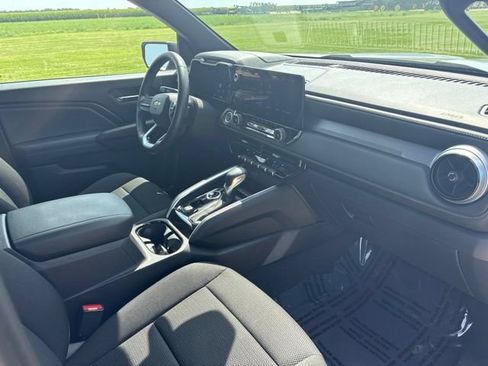 Used 2024 Chevrolet Colorado LT w/ LT Convenience Package II AWD/4WD image 24